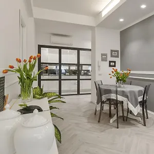 https://trevi-apartment-rome.it-romehotels.com